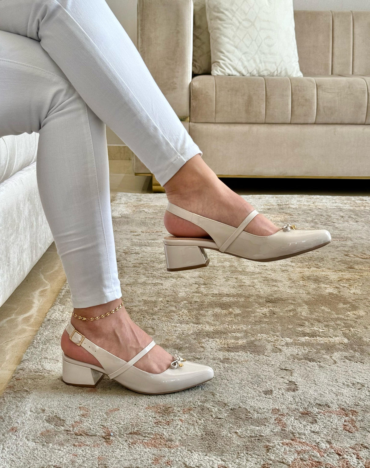 Gray helmet for bikers